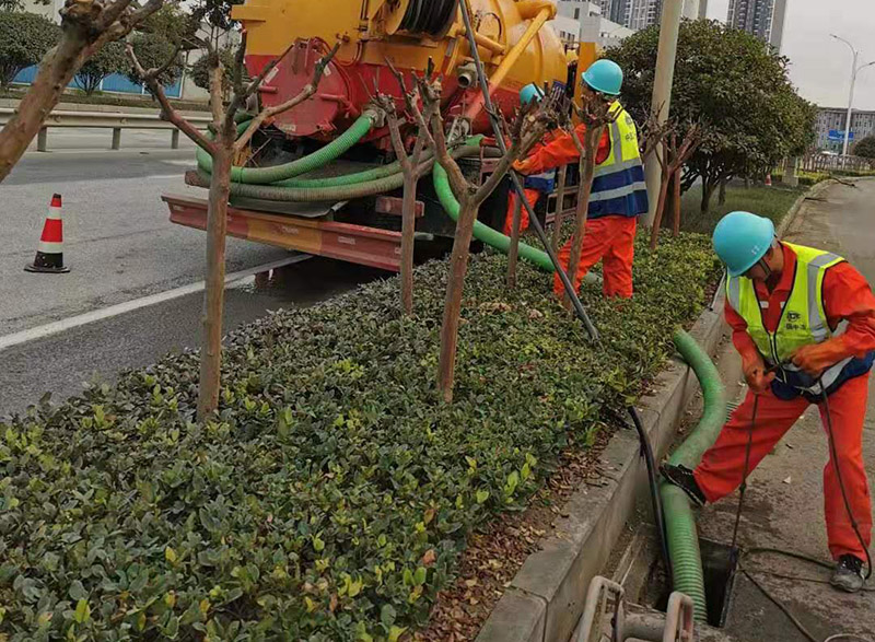 曲水市政管道清淤